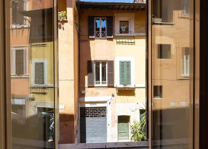 Lungaretta By Rental In Rome