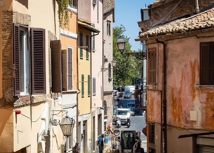 Lungaretta By Rental In Rome